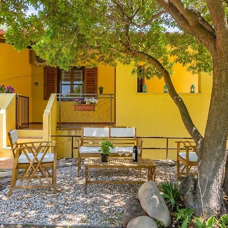 La Casetta Di Luisa - Affitti Brevi Italia Bari Sardo Bagian luar foto