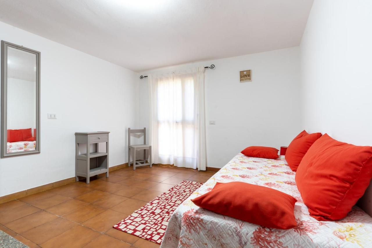 La Casetta Di Luisa - Affitti Brevi Italia Bari Sardo Bagian luar foto